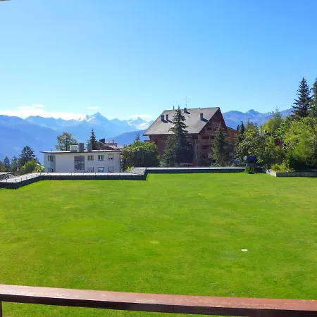 Victoria B 7 By Interhome *