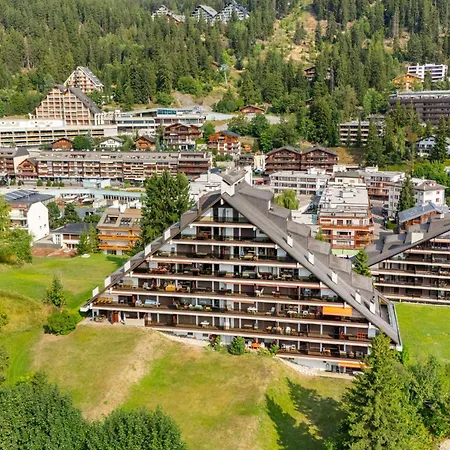 Victoria B 7 By Interhome *